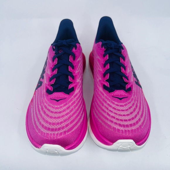 HOKA WOMEN'S CLIFTON 9 RASPBERRY/STRAWBERRY ATHLETIC TRAINING SNEAKERS SIZE 8.5B - Picture 2 of 5
